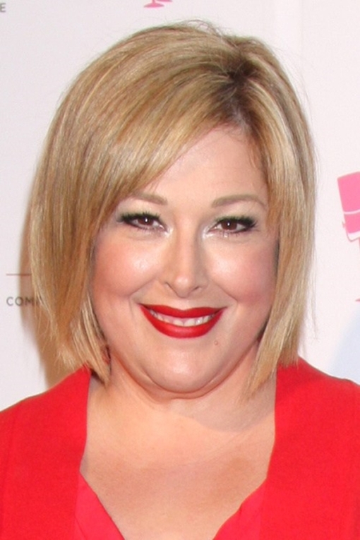 15 Hairstyles For Overweight Women Over 50 EAL Care