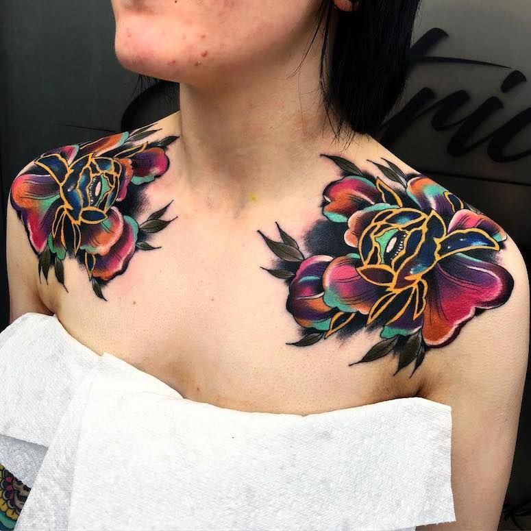 10 Prettiest Feminine Chest Tattoo Designs for Girls - EAL Care
