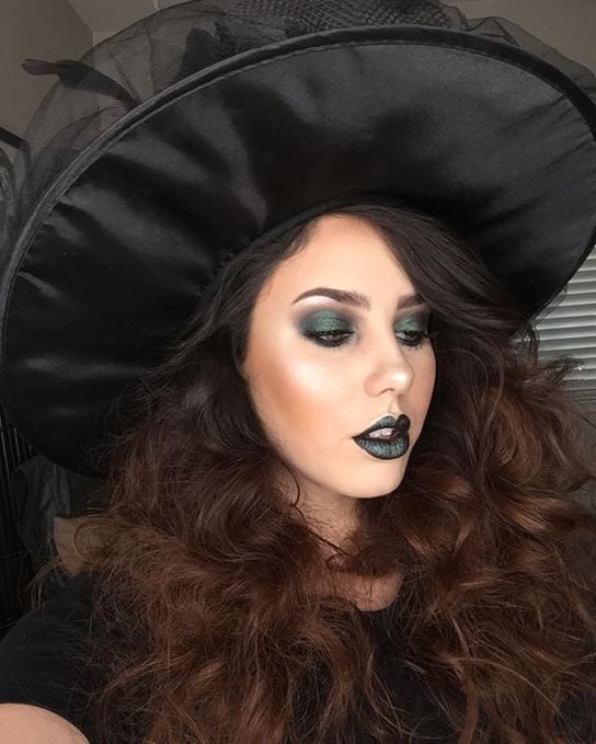 Witch Halloween Makeup