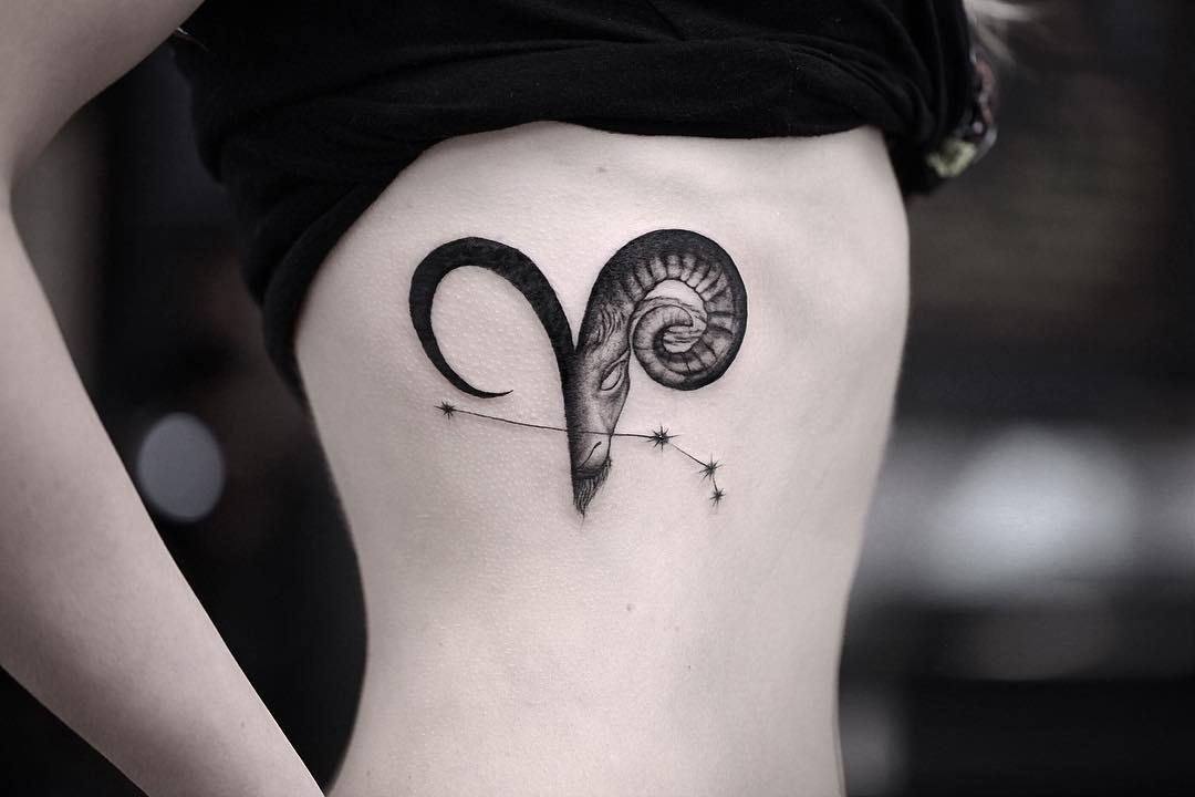10 Memorable Tattoo Designs for Women