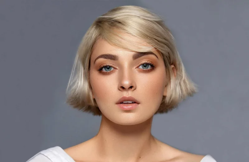 Bob Hairstyles with Bangs for Round Faces