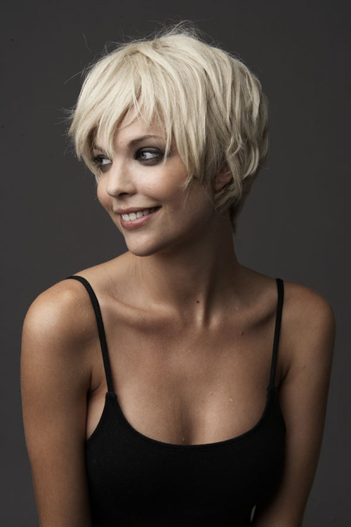 Edgy Pixie Cut Hairstyles for Round Faces