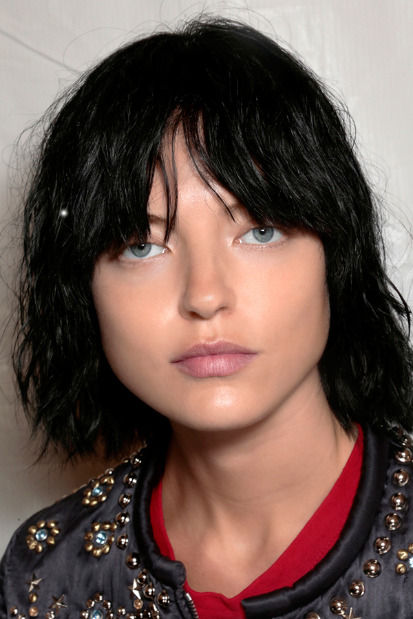 Hairstyles with Bangs for Heart Shaped Faces